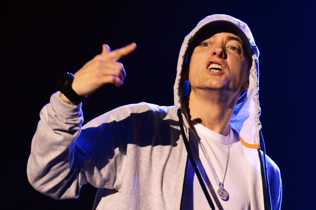 Eminem Saturday Night Football 'Berzerk' ABC Video