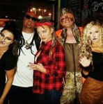 Jason Aldean Wore Blackface When He Dressed as Lil Wayne for Halloween