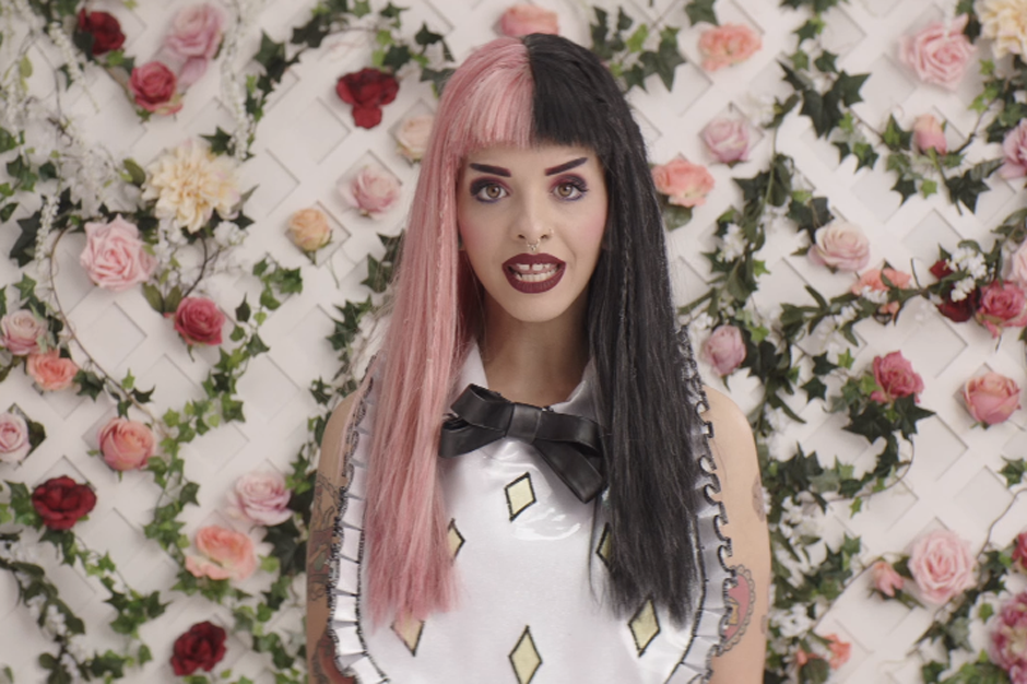 http://static.spin.com/files/2015/11/melanie-martinez-soap-training-wheels-music-video.png