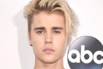 Justin Bieber Showed Up at a California Bar to Cover Drake's 'Hotline Bling'