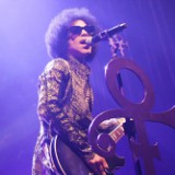 Prince's Ex-Wife And Former Manager to Auction Off His Gibson Guitar, Stage Costumes, More