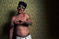 Red Hot Chili Peppers Are Shirtless and Bruised in ‘Dark Necessities’ Video