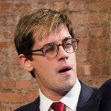Jobless Milo Yiannopoulos Apologizes at Press Conference, Says He's Proud to Be a 