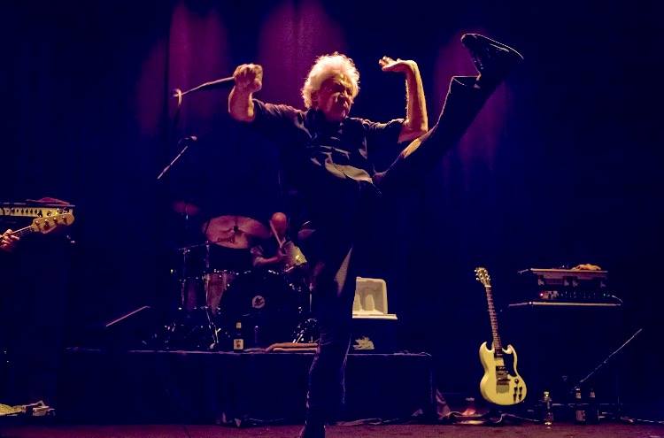 New Music: Guided by Voices – “Dr. Feelgood Falls Off the Ocean” - SPIN
