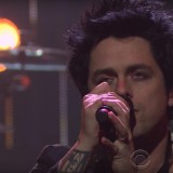 Watch Green Day Play 