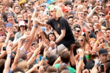 crystal castles, alice glass, quit, band