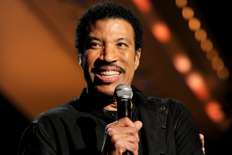 Lionel Richie / Photo by Kevin Winter/ACMA2012/Getty Images for ACM
