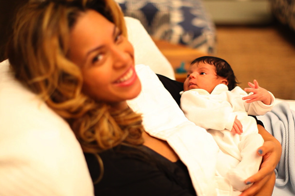 Beyonce and Blue Ivy / Photo via Life + Times
