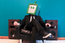 Shit Robot / Photo by Sean Dack