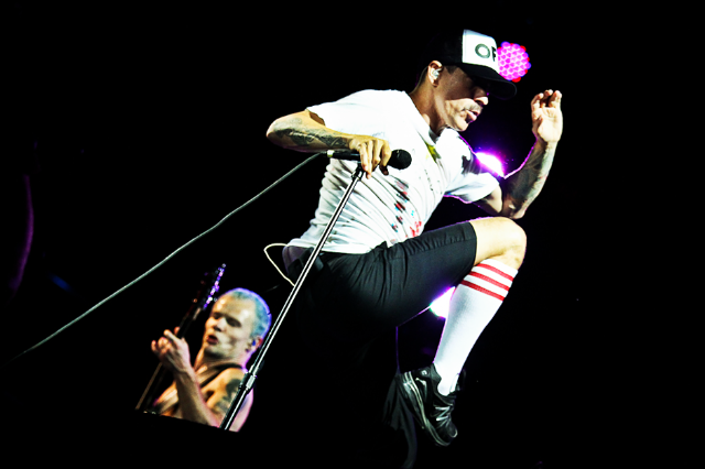 Red Hot Chili Peppers / Photo by Ian Witlen