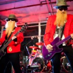 Velcro Fly: Cyndi Lauper and ZZ Top Celebrate With Betsey Johnson and John Varvatos