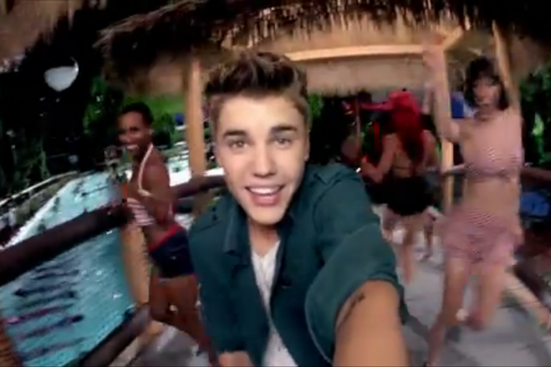 Justin Bieber And Nicki Minaj Party Like It S In Beauty And A Beat Video SPIN