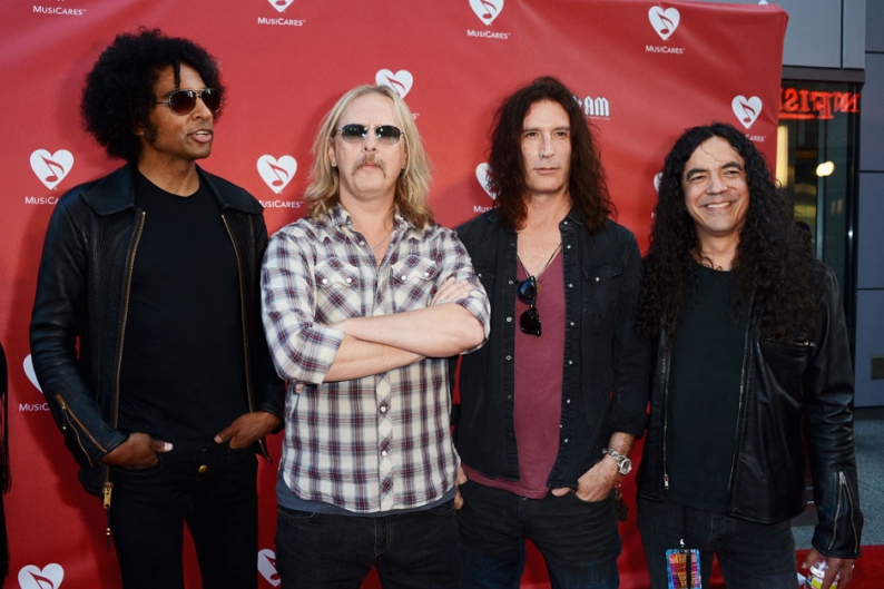 alice in chains, the devil put dinosaurs here, new album