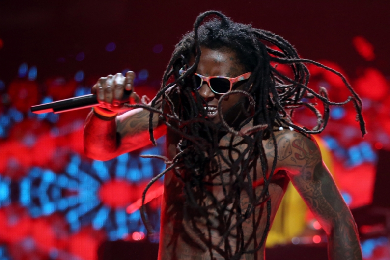 Lil Wayne Stable, Out of ICU, Could Go Home