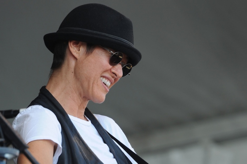 Michelle Shocked Stages Eccentric Protest Outside Venue That