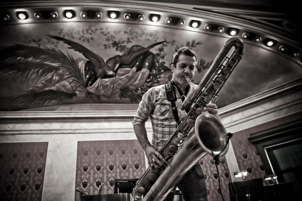 Colin Stetson / Photo by Keith Klenowski