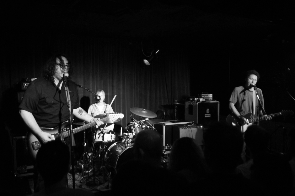 Yo La Tengo Say Goodbye to Maxwell's with a Touching Two-Set ...