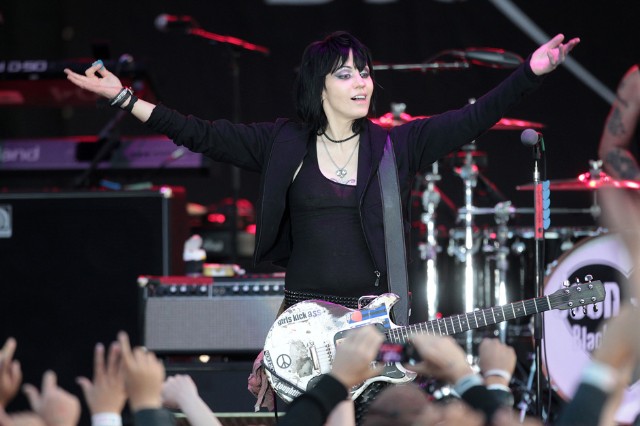joan jett, blackhearts, unvarnished
