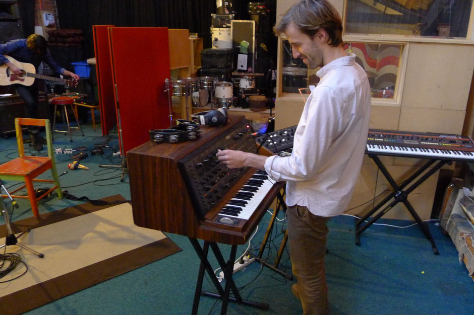 cut copy in the studio, free your mind