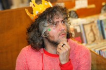 Wayne Coyne Bonnaroo Contest Dark Side Prank