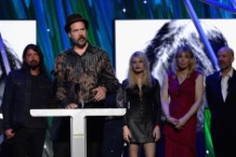 Nirvana Rock Hall Induction Krist Novoselic Bass Tabs