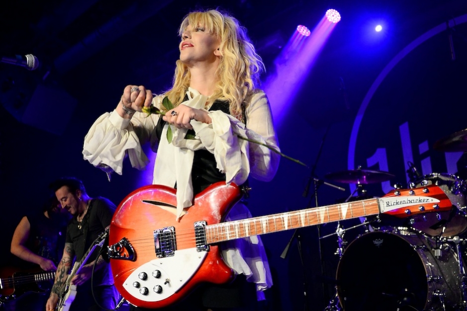 Watch Courtney Love's Unplugged 'Pacific Coast Highway' Video - SPIN