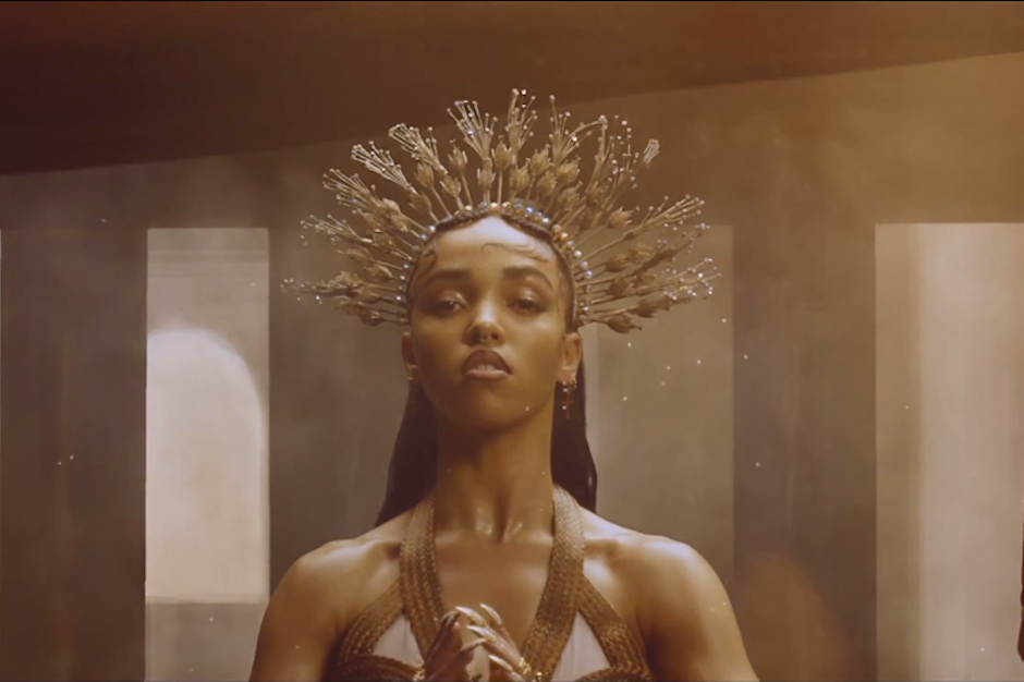 Watch FKA Twigs' Regal 'Two Weeks' Video - SPIN