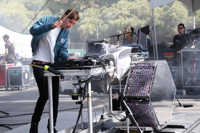 Flume Arcade Fire Remix Single Afterlife