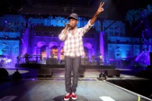 Kendrick Lamar tweets i new single artwork release