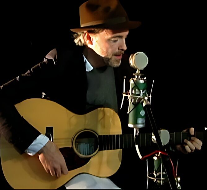Travis' Fran Healy