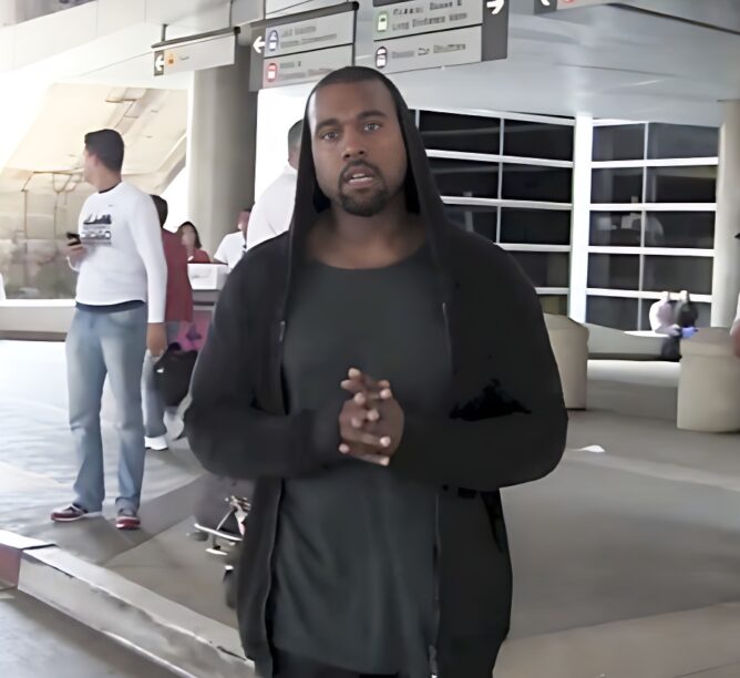 Kanye West Paparazzi Assault LAX Camera Don't Talk Video