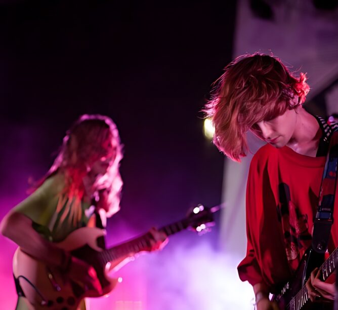 DIIV at Captured Tracks Five-Year Anniversary Festival, the Well, Brooklyn, NY, August 31, 2013