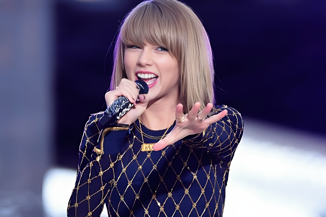 Taylor Swift; 1989, First-Week Sales