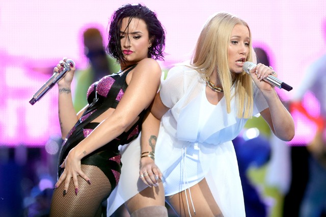 2015 MTV Video Music Awards - Pepsi Stage - Fixed Show