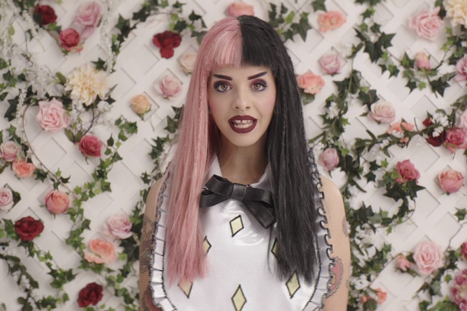 Voice Alum Melanie Martinez Releases Dollhouse: Watch Music Video!