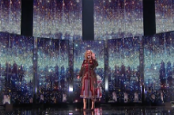 Adele Closes the 2016 BRIT Awards With a Glittering Performance of ‘When We Were Young’
