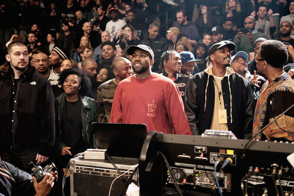 Simpático Multa Camarada Here's What You Missed Inside Kanye West's Yeezy Season 3 Show Yesterday -  SPIN