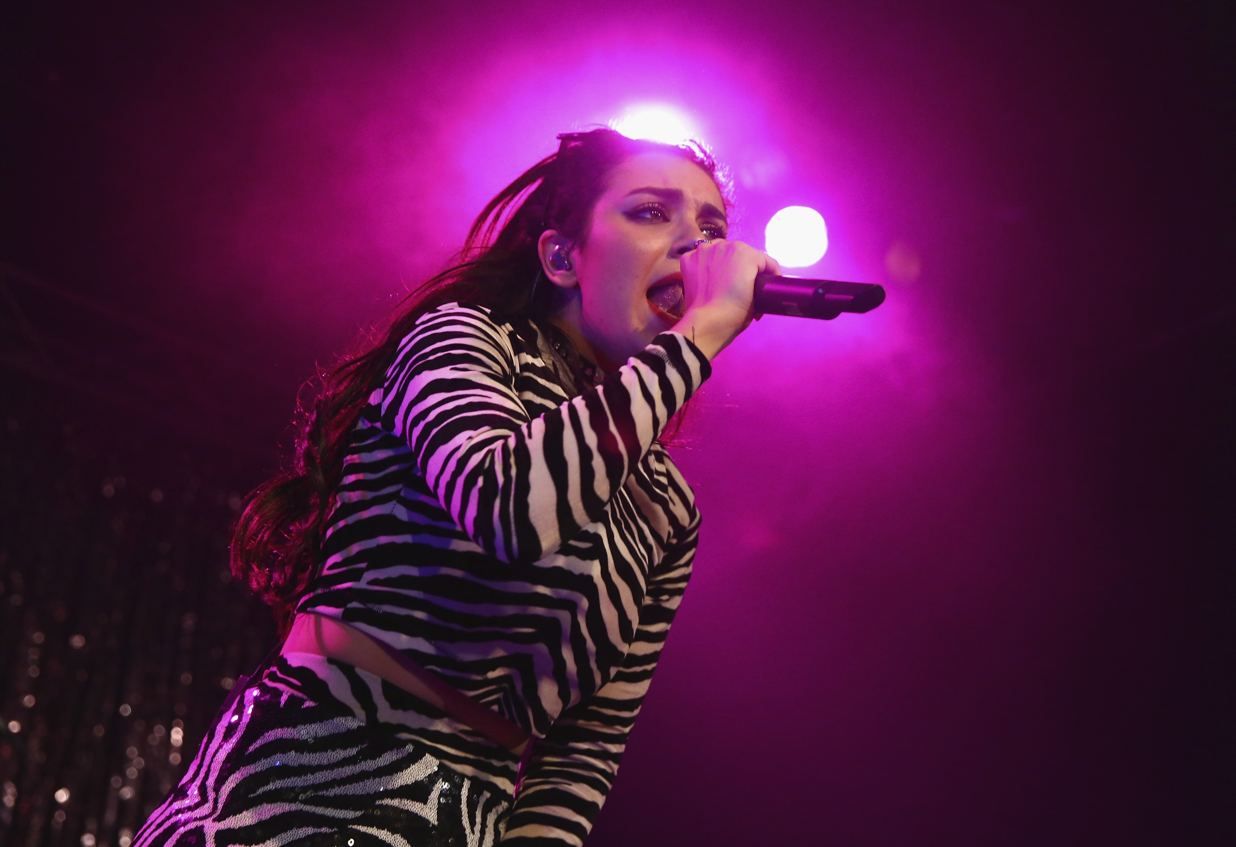 Charli XCX Performs Live At The Metro