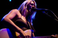 Liz Phair Sings New Song About Twitter’s New Voice Feature on Twitter