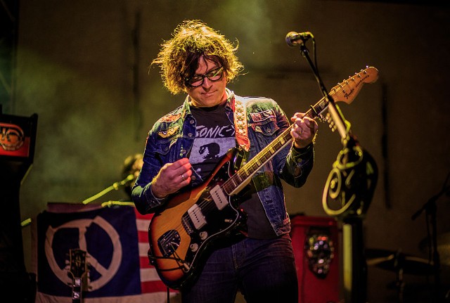 ryan-adams-oasis-covers-morning-glory-supersonic-video-watch