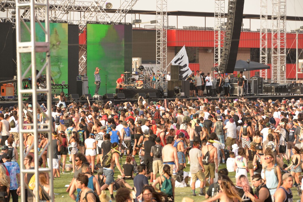 Three People Dead After HARD Summer Music Festival Last Weekend - SPIN