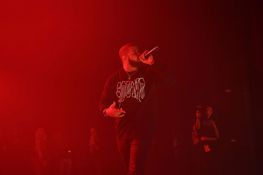 Drake Takes Shots at Hot 97 By Calling His Summer Sixteen Concert the ...