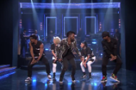 Jason Derulo and the Roots Make Us Want to ‘Kiss the Sky’ on ‘Fallon’