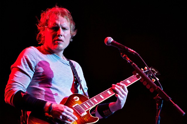 Former 3 Doors Down Guitarist Matt Roberts Dead At 38 Spin