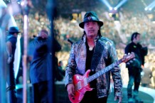 15th Annual Latin GRAMMY Awards - Backstage