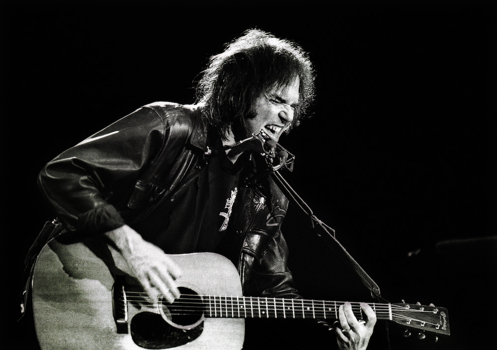 Neil Young, Crazy Horse Saddle Up For Live LP, Spring Tour