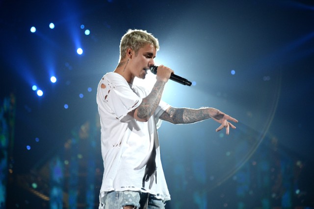 Justin Bieber Settles Paparazzi Lawsuit Over Alleged Subway Beatdown Spin