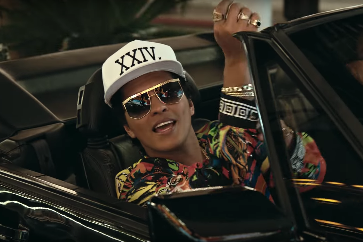 pijn doen Dijk verhouding New Music: Bruno Mars – "Versace on the Floor" - SPIN