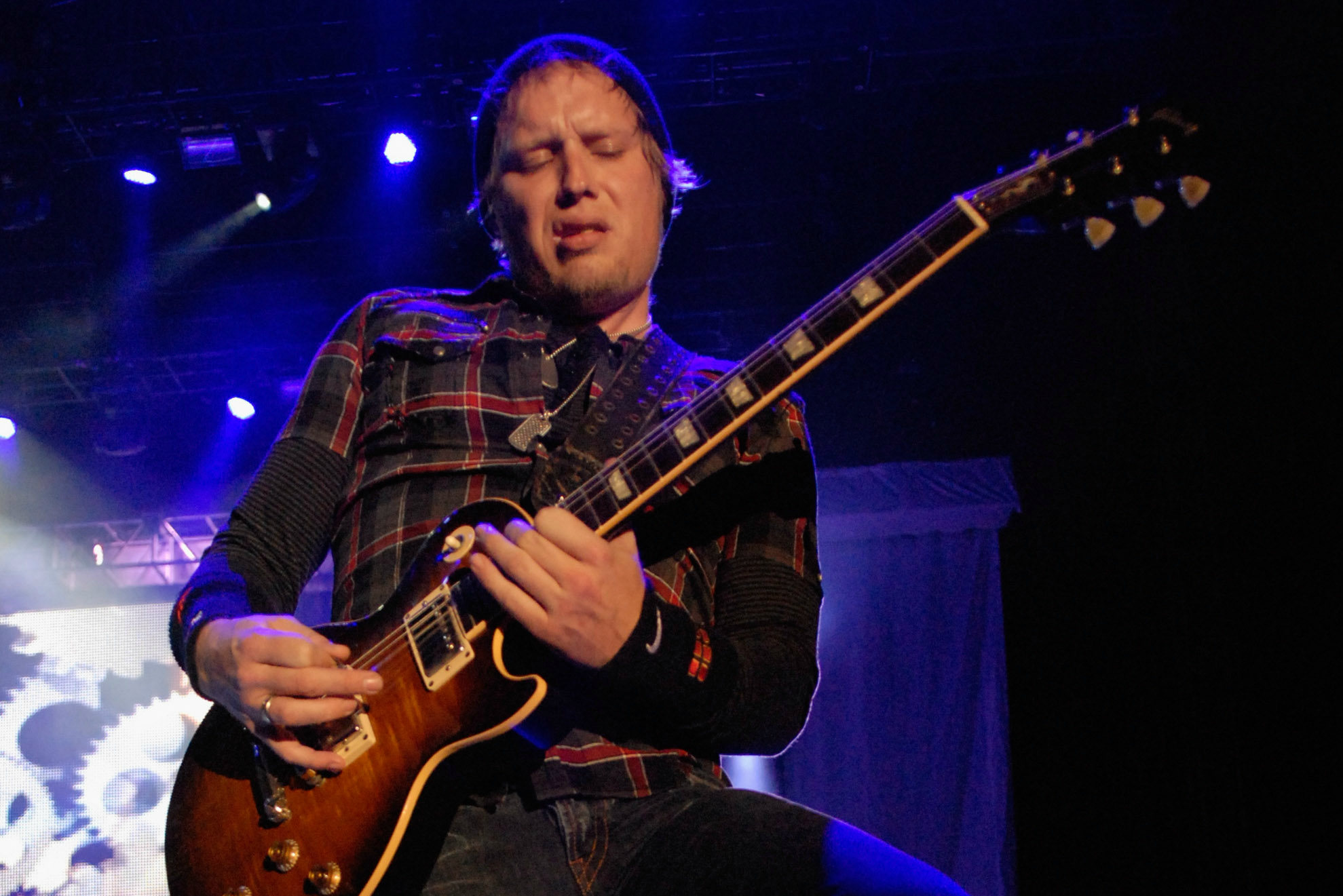 Doctor Arrested In Connection With Death Of 3 Doors Down S Matt