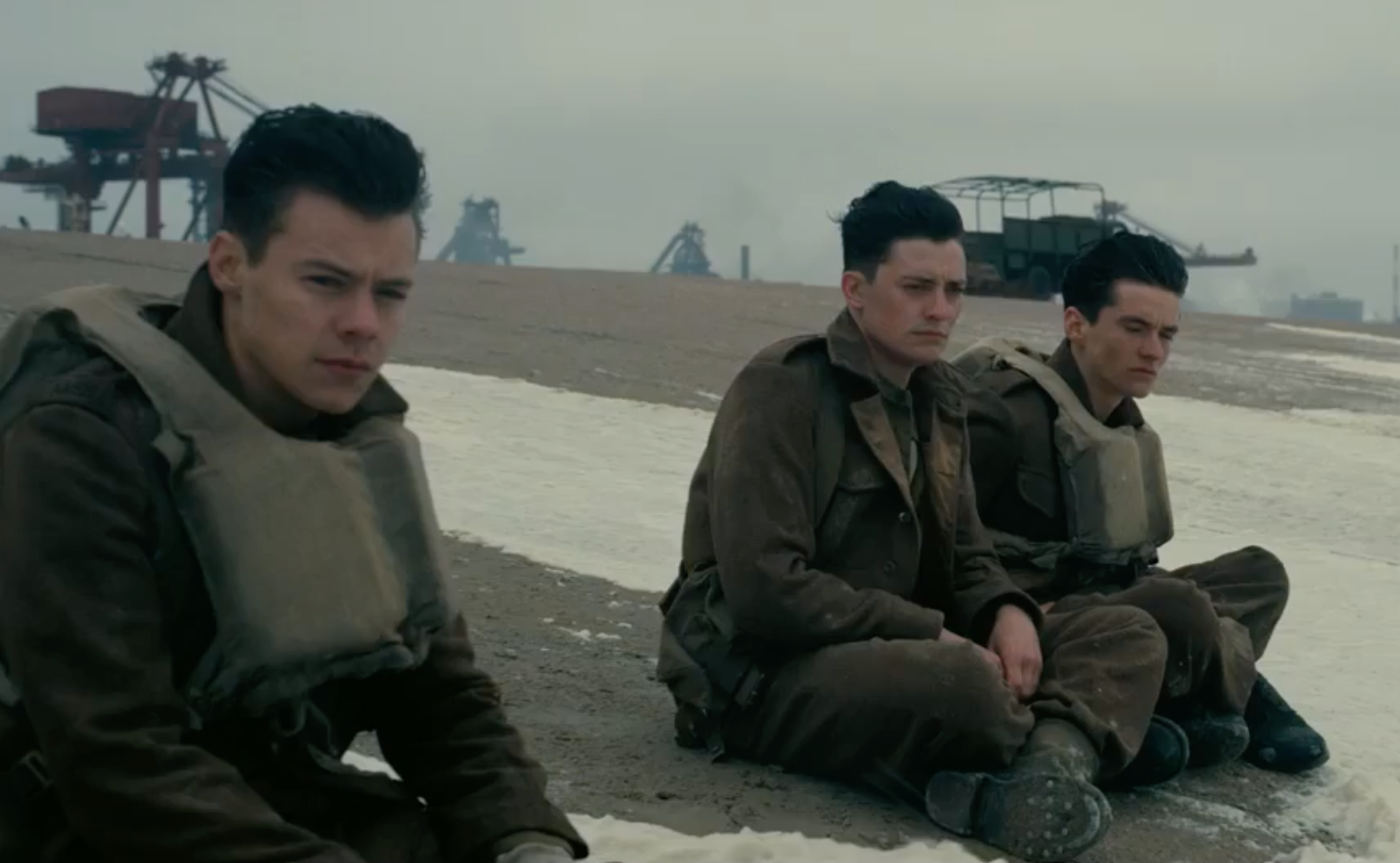 Christopher Nolan's <i></noscript>
<p><em>Dunkirk</em> is scheduled for wide release in the United States on July 21. Watch the full preview below.</p><div class=